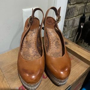 Lucky Brand platform slingback